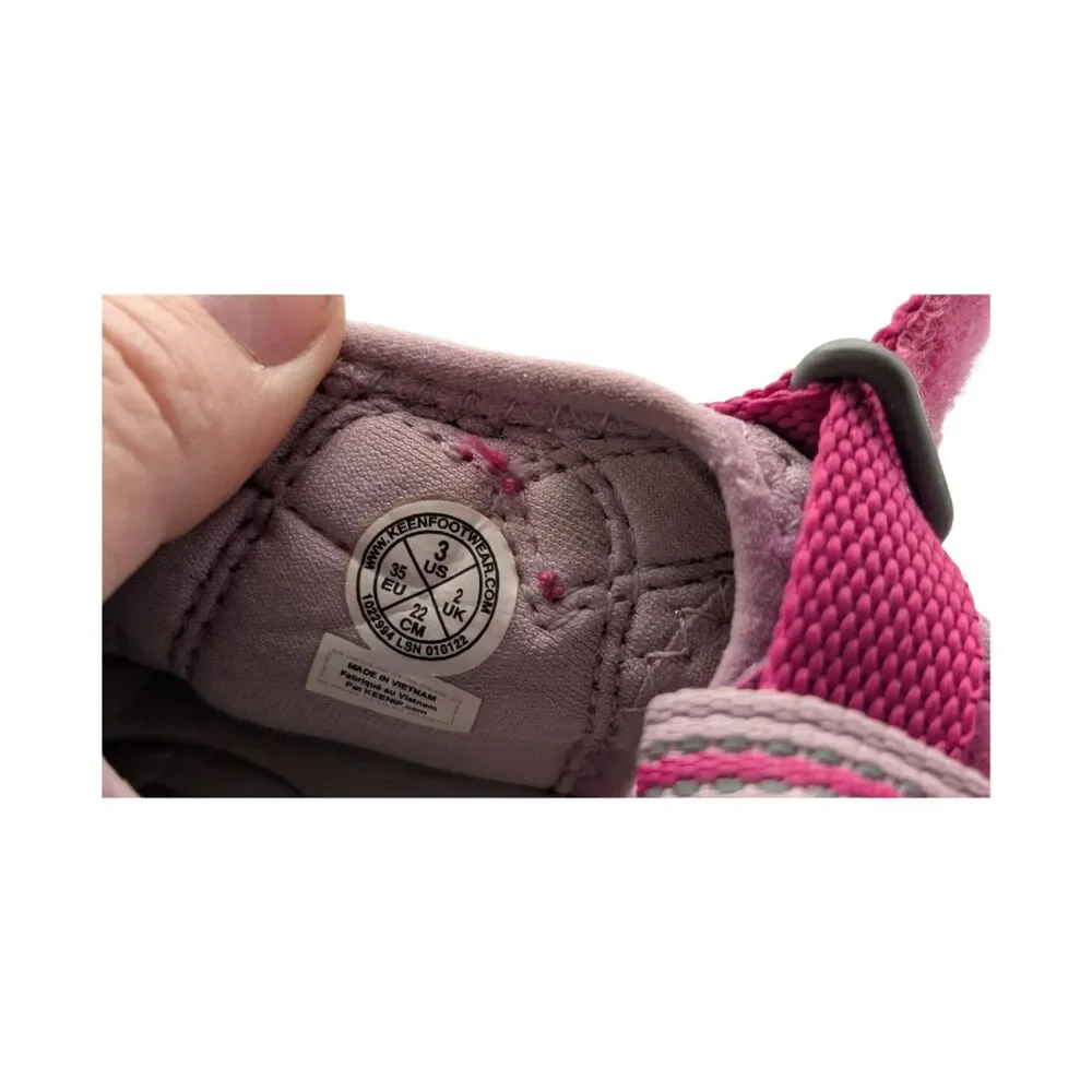 KEEN Pink Seacamp II CNX Size Big Kid 3